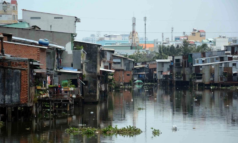 Thành phố Hồ Chí Minh: Thí điểm hộ có nhà ven kênh, rạch bị giải tỏa được thuê, thuê mua nhà ở xã hội