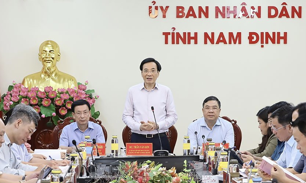 Bộ trưởng, Chủ nhiệm Văn phòng Chính phủ cùng Đoàn công tác làm việc tại tỉnh Nam Định