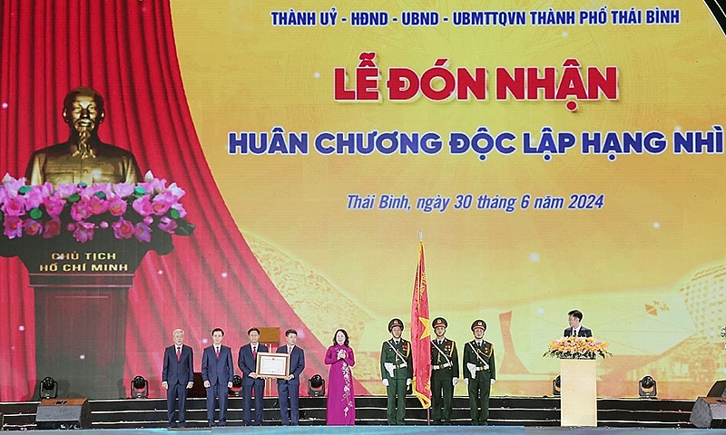 Kỷ niệm 20 năm xây dựng, phát triển thành phố Thái Bình và đón nhận Huân chương Độc lập hạng Nhì