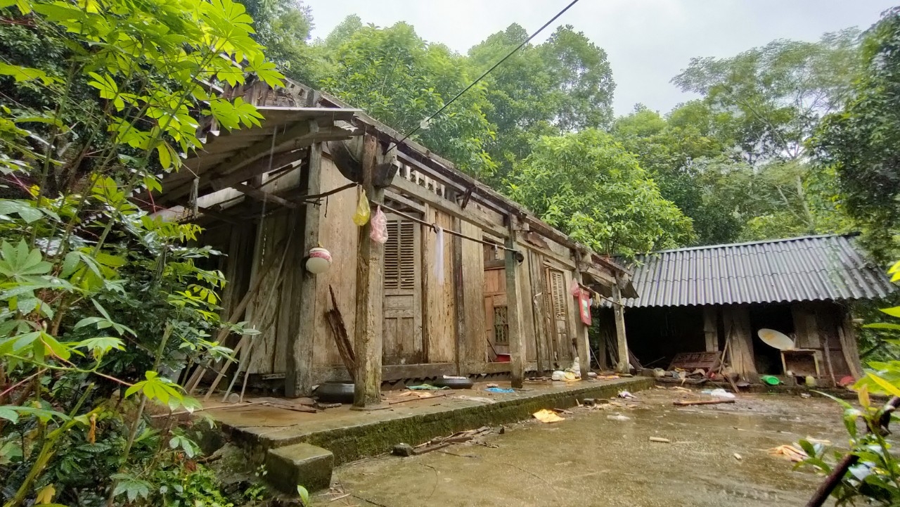 Văn Chấn (Yên Bái): Xây dựng nhà mới cho một hộ thân nhân gia đình liệt sỹ ở xã Tân Thịnh