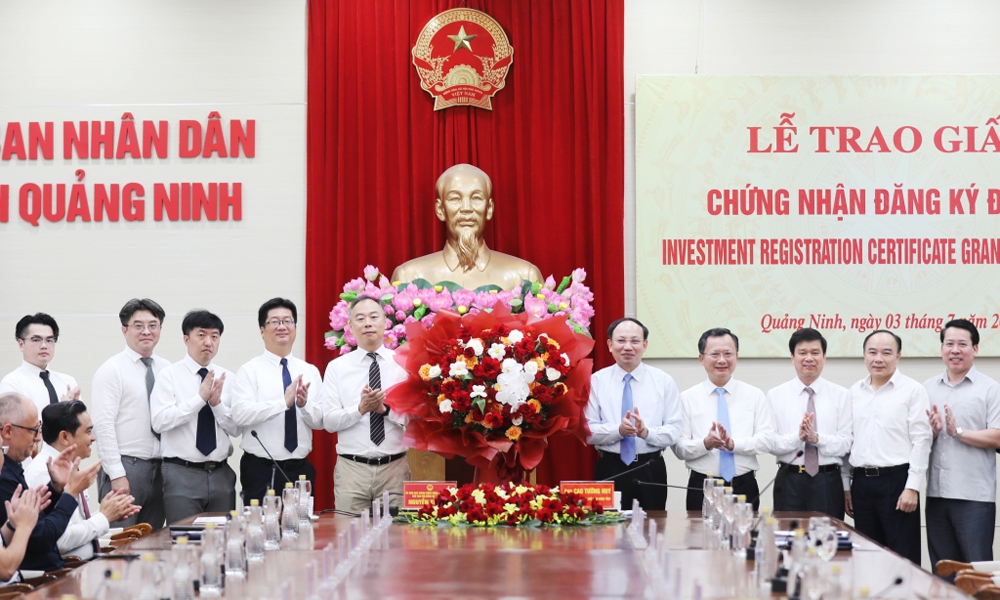 Quảng Ninh đón nhận thêm 551 triệu USD vốn FDI từ Tập đoàn Foxconn
