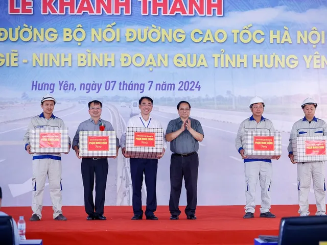 Thủ tướng dự Lễ khánh thành tuyến đường bộ nối cao tốc Hà Nội – Hải Phòng với cao tốc Cầu Giẽ - Ninh Bình (giai đoạn 2)