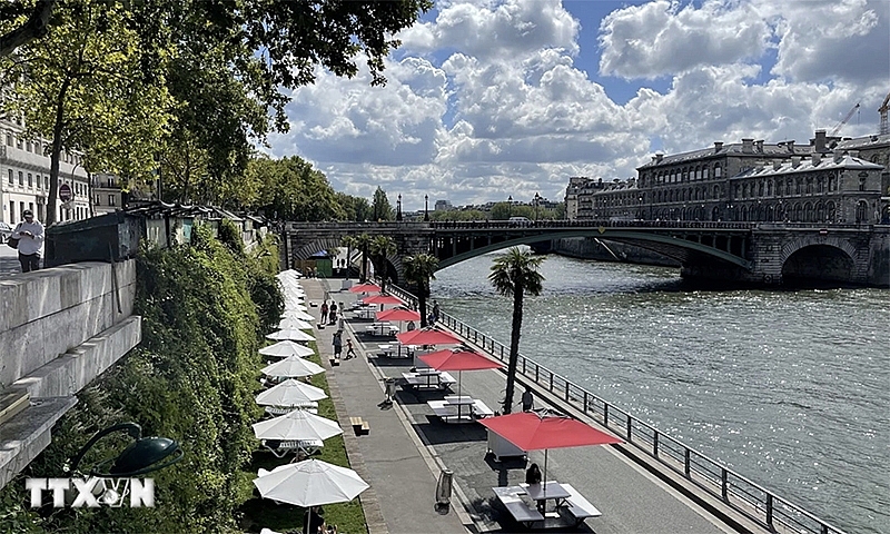 Olympic Paris 2024: Xây sân bay nổi trên sông Seine