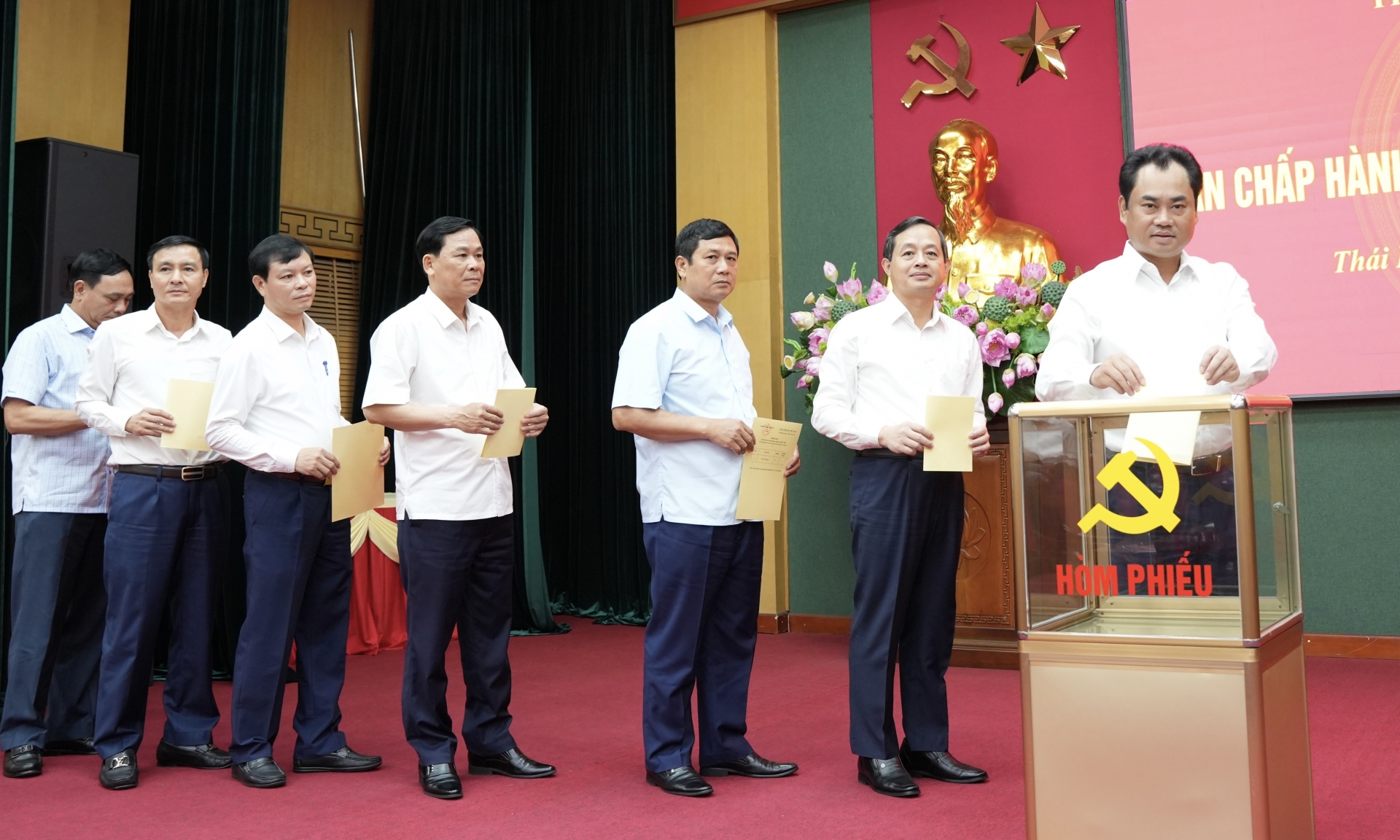 Đồng chí Trịnh Việt Hùng làm Bí thư Tỉnh ủy Thái Nguyên