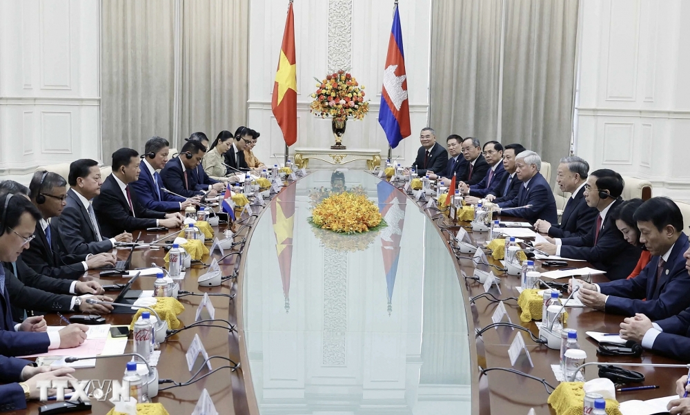 Chủ tịch nước Tô Lâm và Thủ tướng Campuchia nhất trí củng cố tin cậy chính trị