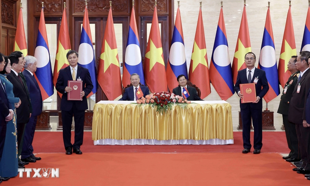Xung lực mới cho mối quan hệ hữu nghị truyền thống Việt Nam-Lào-Campuchia