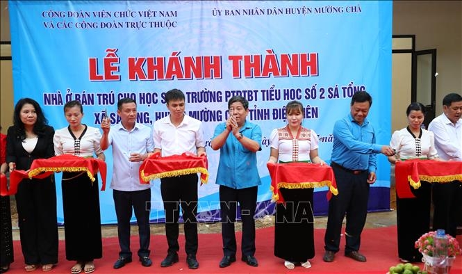 Công đoàn Viên chức Việt Nam tổ chức nhiều hoạt động hướng về Điện Biên