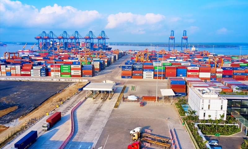 Sắt thép là mặt hàng xuất khẩu lớn nhất của Việt Nam sang Malaysia