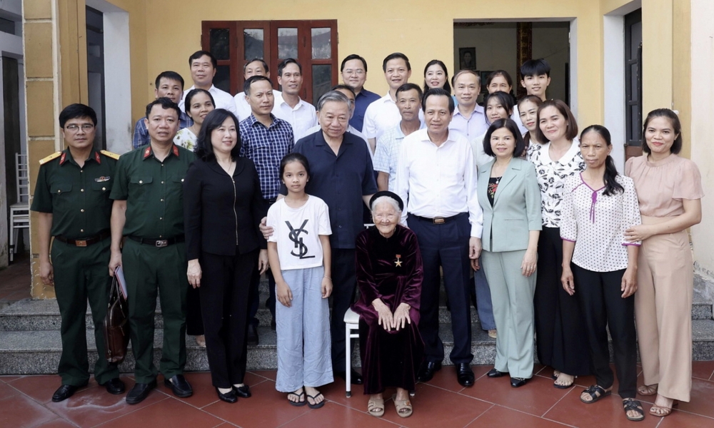 Chủ tịch nước Tô Lâm thăm Trung tâm Điều dưỡng Thương binh Thuận Thành