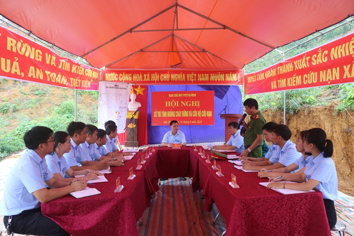 Lập Thạch (Vĩnh Phúc): Diễn tập ứng phó sự cố cháy rừng và tìm kiếm cứu nạn tại xã Bắc Bình