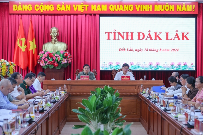 Thủ tướng: Đắk Lắk cần tạo xung lực phát triển nhanh, xanh, hài hòa, bền vững