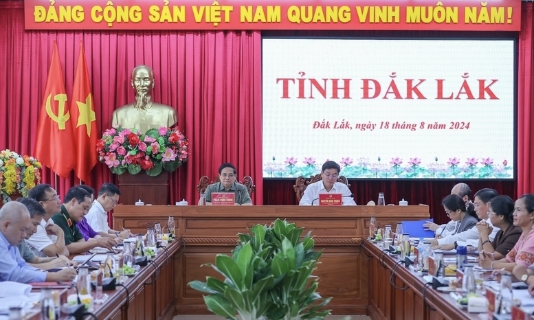 Thủ tướng Phạm Minh Chính làm việc với lãnh đạo tỉnh Đắk Lắk