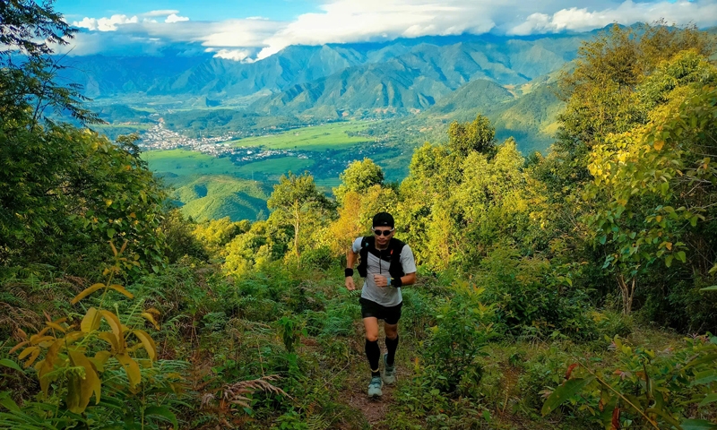  Lung linh sắc màu Than Uyên