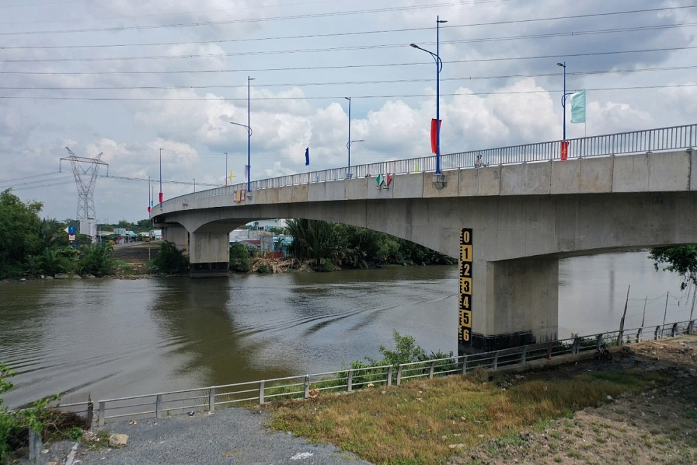 Thành phố Hồ Chí Minh: Thông xe cầu Cây Khô rút ngắn khoảng cách đi lại giữa huyện Nhà Bè và Bình Chánh