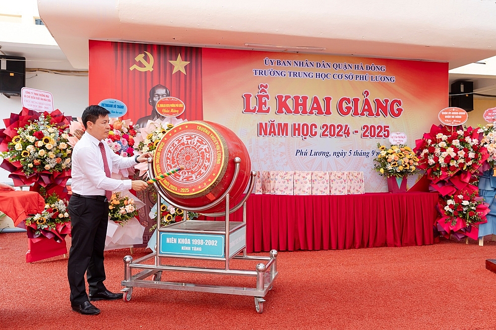 Hà Đông (Hà Nội): Những hình ảnh ấn tượng trong Lễ khai giảng năm học mới tại trường THCS Phú Lương