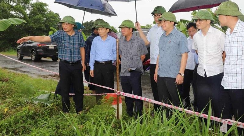 Lãnh đạo tỉnh Phú Thọ đi kiểm tra và chỉ đạo ứng phó với bão số 3