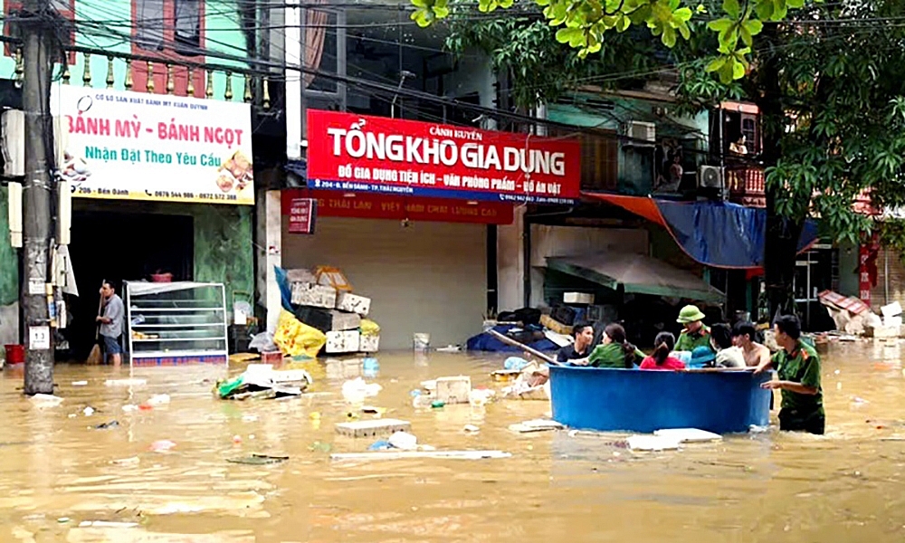 Thái Nguyên: Di dời khẩn cấp 2.233 hộ dân do lũ bão