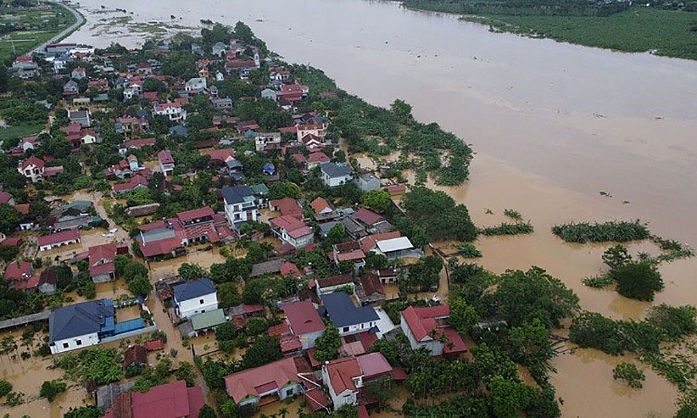 Phú Thọ: Hàng loạt địa phương trên địa bàn rơi vào cảnh cô lập vì bão lũ