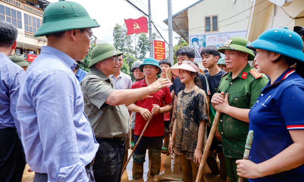 Thủ tướng thị sát tình hình, chỉ đạo khắc phục hậu quả mưa lũ tại Yên Bái, Lào Cai