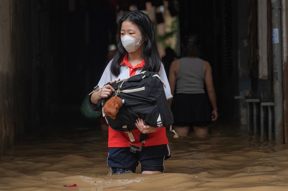 UNICEF cứu trợ khẩn cấp các cộng đồng bị ảnh hưởng nặng nề bởi siêu bão Yagi