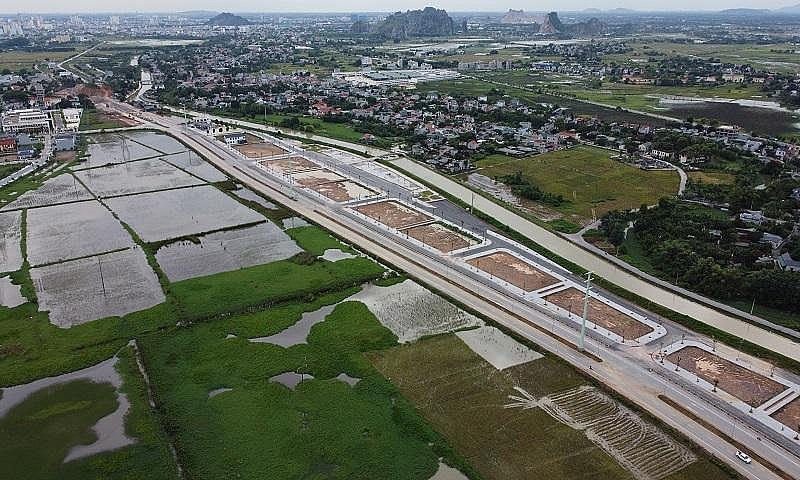  Toàn cảnh khu dân cư được trả giá cao hơn gần 500 triệu đồng so với khởi điểm