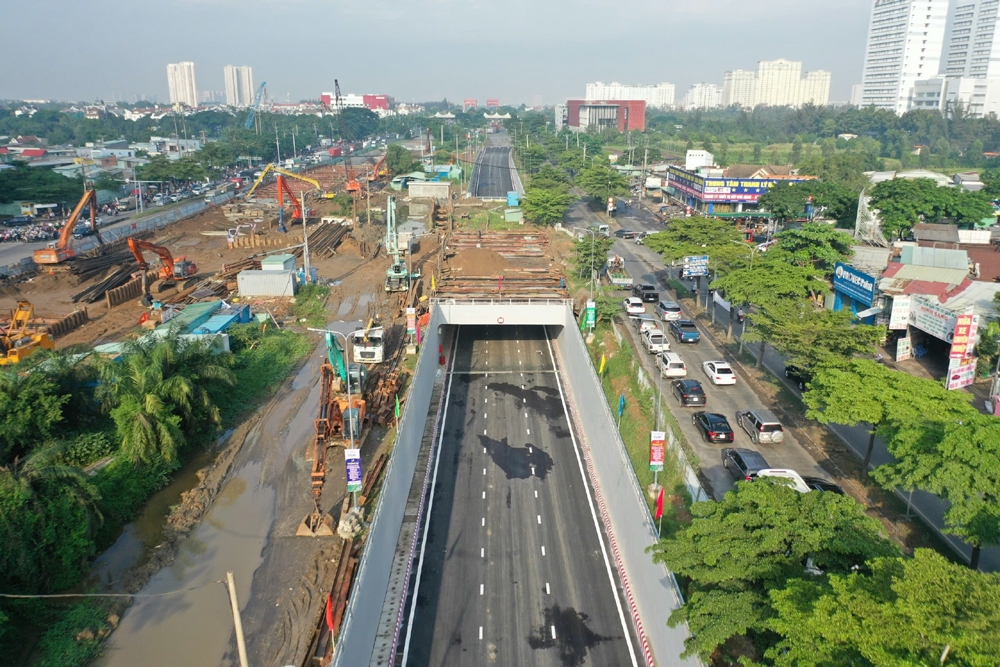 Thành phố Hồ Chí Minh thông xe nhánh hầm chui Nguyễn Văn Linh – Nguyễn Hữu Thọ hơn 800 tỷ đồng