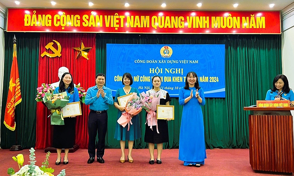 Công đoàn Xây dựng Việt Nam: Đẩy mạnh các phong trào thi đua lao động nữ