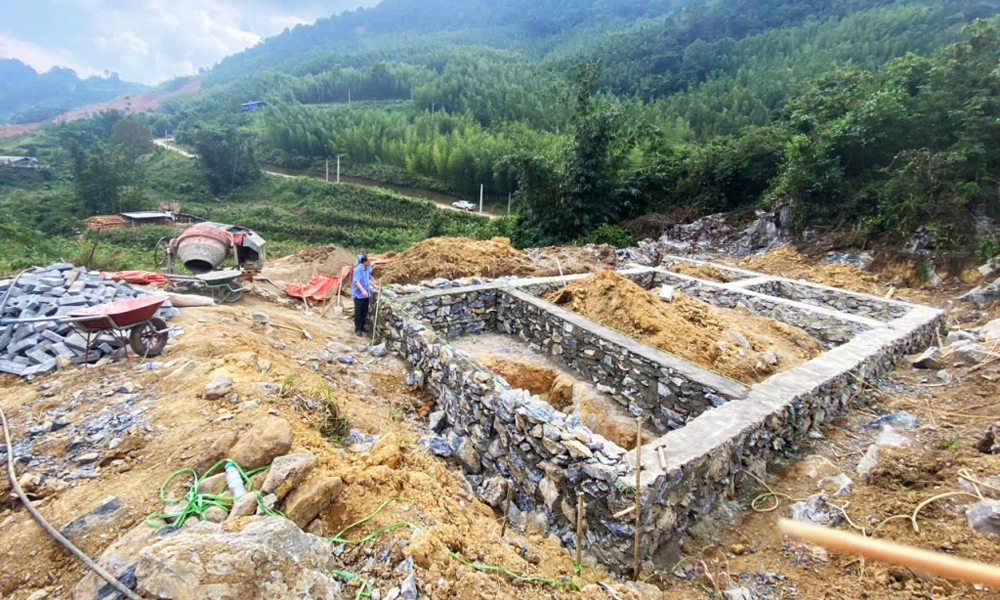 Nguyên Bình (Cao Bằng): Khẩn trương xây dựng nhà ở cho các hộ bị sập, hư hỏng sau cơn bão số 3