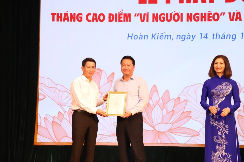 Hà Nội: Quận Hoàn Kiếm phát động Tháng cao điểm “Vì người nghèo” và an sinh xã hội năm 2024