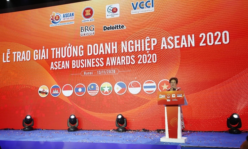 Chủ tịch Tập đoàn BRG được tôn vinh với Giải thưởng Thành tựu ASEAN-BAC