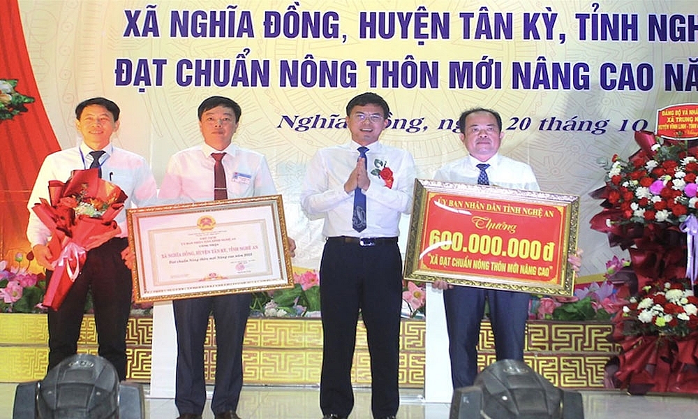 Tân Kỳ (Nghệ An): Xã Nghĩa Đồng đón nhận Bằng công nhận đạt chuẩn nông thôn mới nâng cao