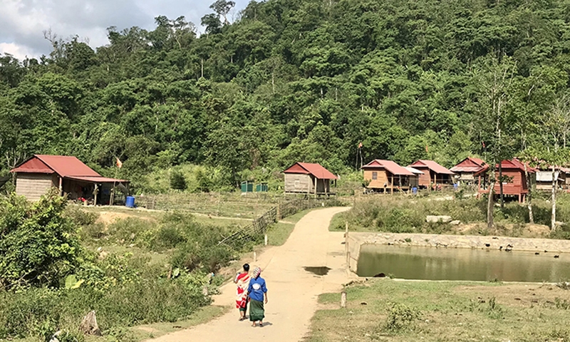 Quảng Bình khuyến khích xã hội hóa đầu tư xây dựng hạ tầng thương mại biên giới