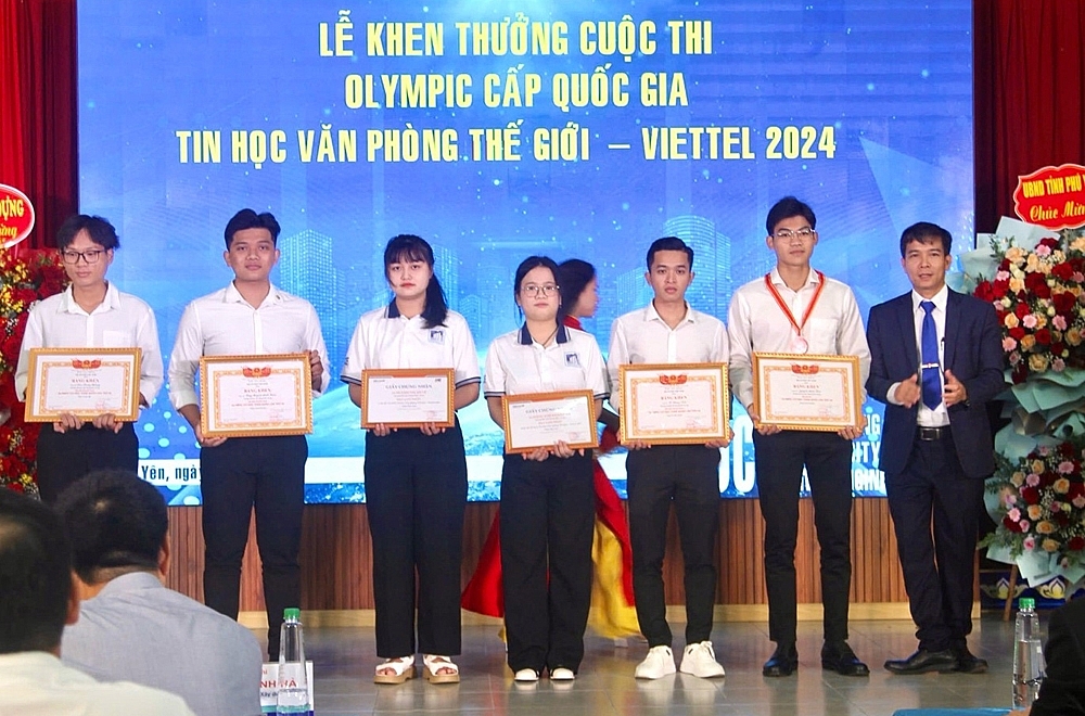 Đại học Xây dựng Miền Trung: Cần nâng cao công tác nghiên cứu khoa học, đào tạo nguồn nhân lực chất lượng cao