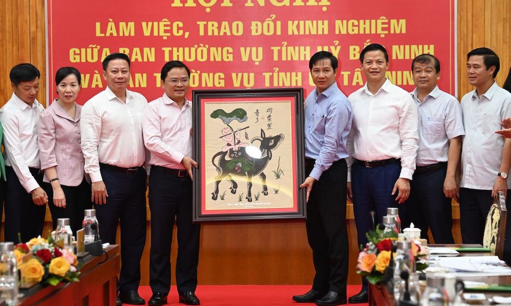 Bắc Ninh - Tây Ninh: Trao đổi kinh nghiệm phát triển kinh tế, quản lý quy hoạch và xây dựng