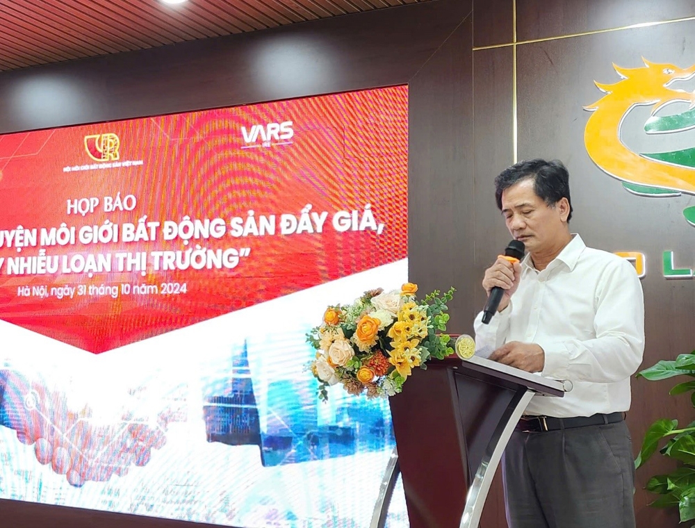 Thực hư chuyện môi giới bất động sản đẩy giá, gây nhiễu loạn thị trường