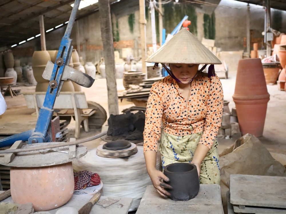 Vĩnh Long: Di sản làng nghề trăm tuổi bên dòng Cổ Chiên