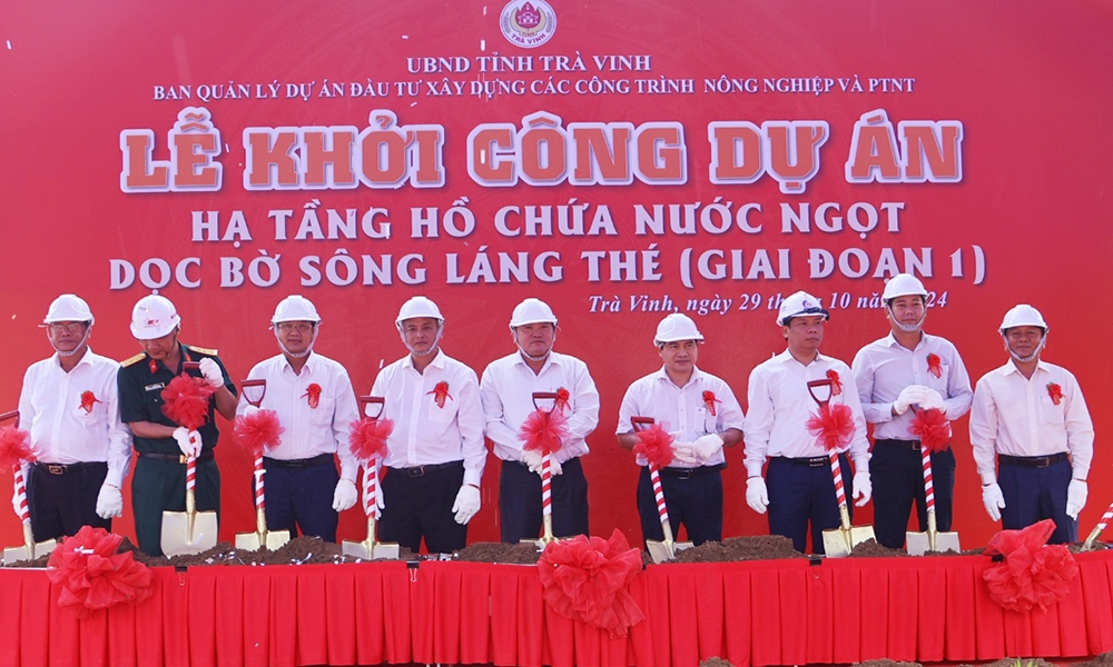 Người dân phấn khởi, kỳ vọng vào công trình hồ nước ngọt