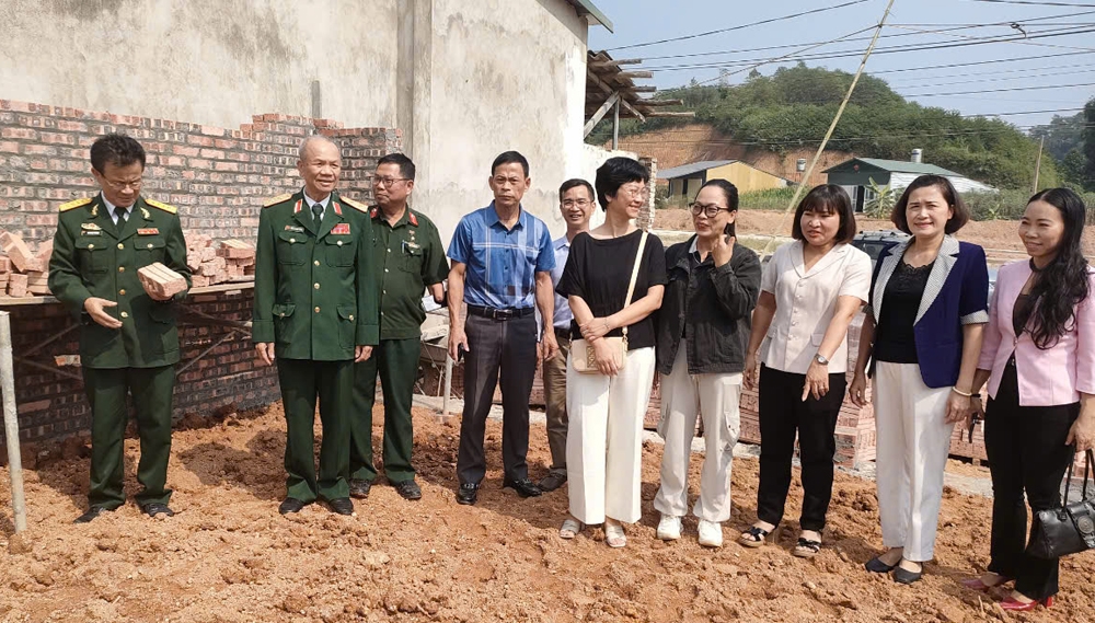 Yên Bái: Hỗ trợ 750 triệu đồng cho các thân nhân liệt sỹ làm nhà mới