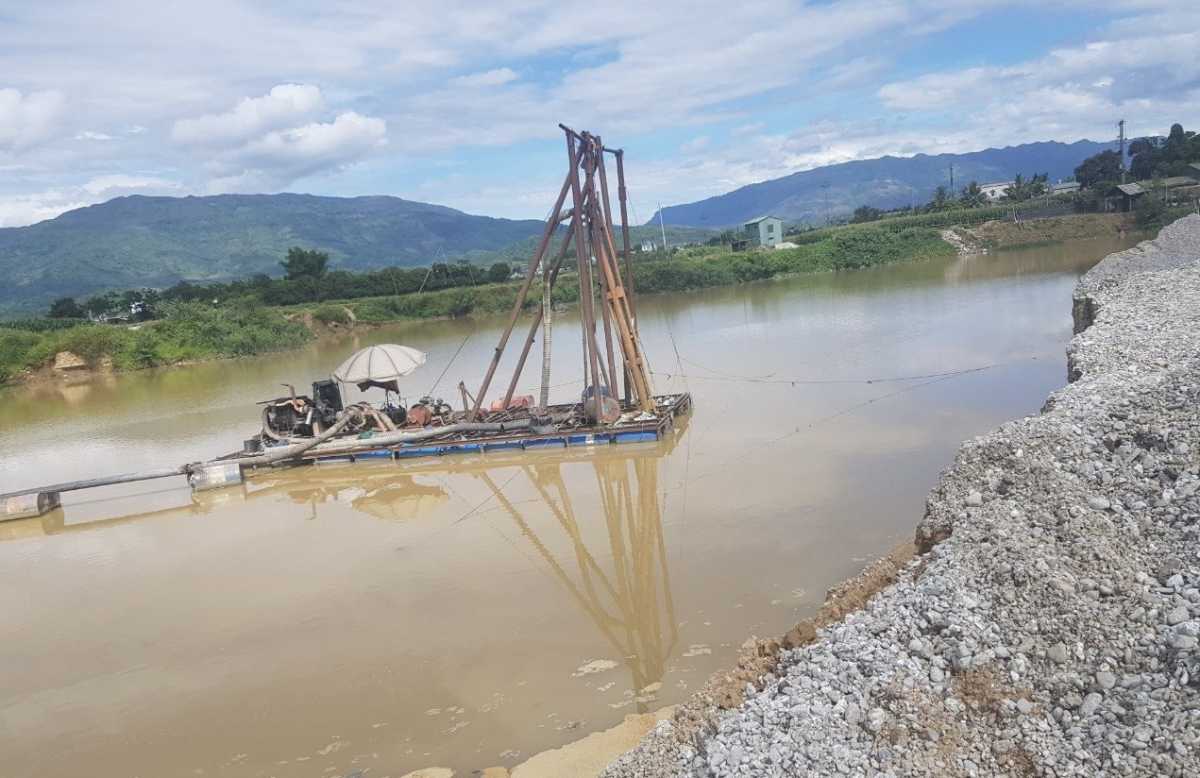 Điện Biên: Tăng cường quản lý khai thác kinh doanh cát làm vật liệu xây dựng