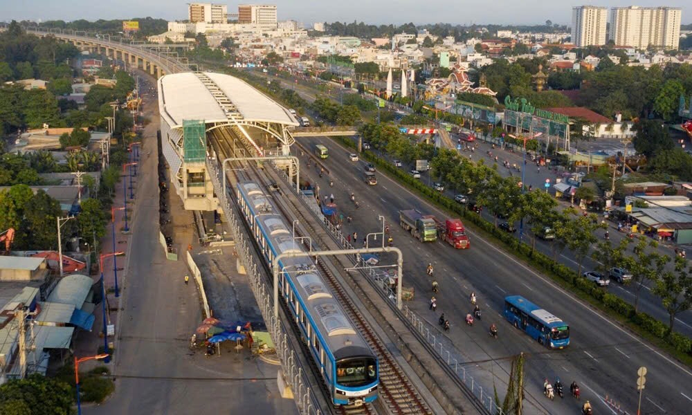 Thành phố Hồ Chí Minh: Tuyến Metro số 1 vận hành thử nghiệm 100% công suất thiết kế