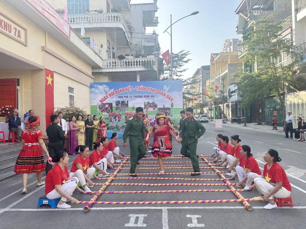 Quảng Ninh: Toàn tỉnh rộn ràng Ngày hội Đại đoàn kết toàn dân tộc