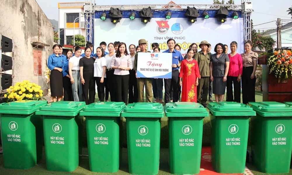 Vĩnh Phúc: Triển khai mô hình thanh niên xung kích xây dựng thôn, làng “xanh - sạch - đẹp”