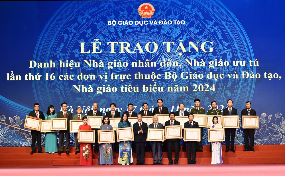 Tôn vinh các Nhà giáo nhân dân, Nhà giáo ưu tú, Nhà giáo tiêu biểu năm 2024