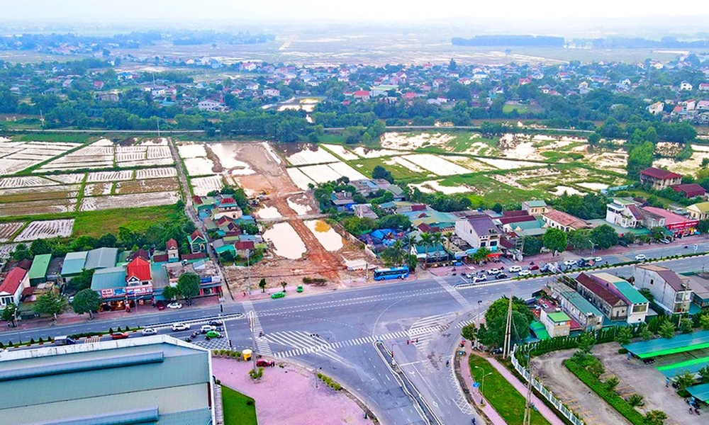 Hà Tĩnh: Cung cấp thông tin vi phạm pháp luật đất đai và công khai dự án