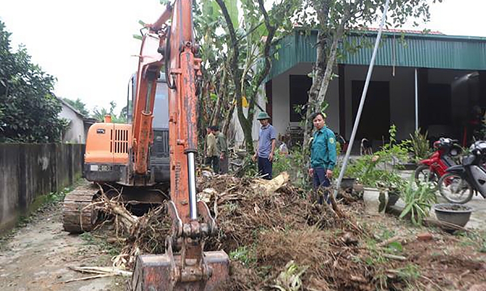 Hương Sơn (Hà Tĩnh): Sôi nổi phong trào ra quân xây dựng nông thôn mới