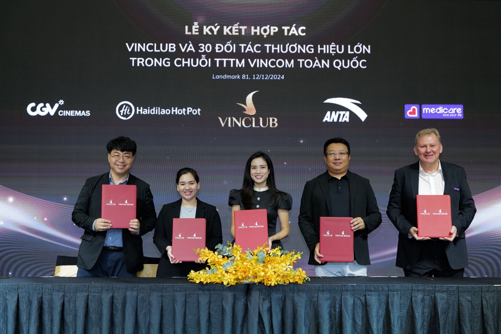 Vinclub hợp tác với hơn 30 thương hiệu hàng đầu trong hệ thống TTTM Vincom, mở rộng đặc quyền cho khách hàng thân thiết