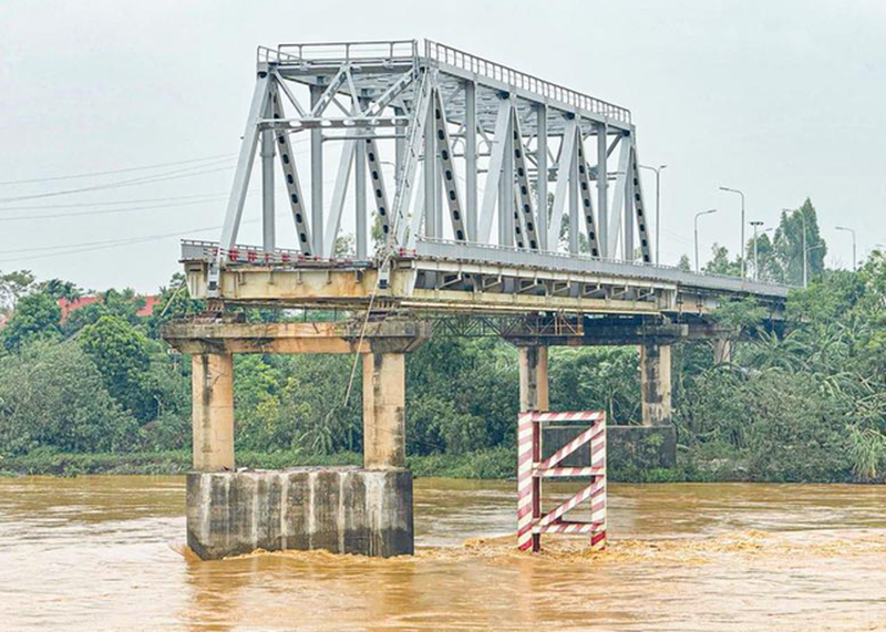 Phú Thọ: Đã lựa chọn được nhà thầu xây cầu Phong Châu mới