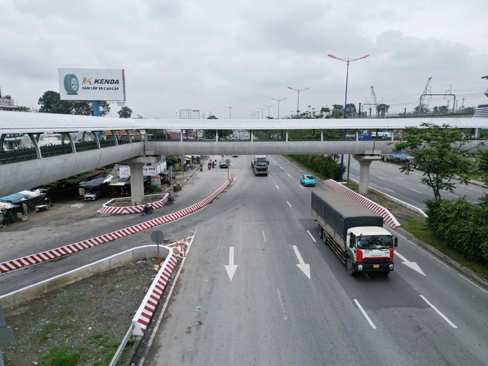 Loạt cầu bộ hành nối Metro Bến Thành - Suối Tiên trước ngày vận hành chính thức