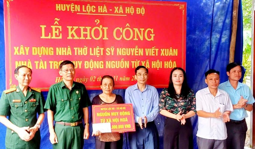 Hà Tĩnh: Huy động nguồn xã hội hóa chung tay xoá nhà tạm, nhà dột nát