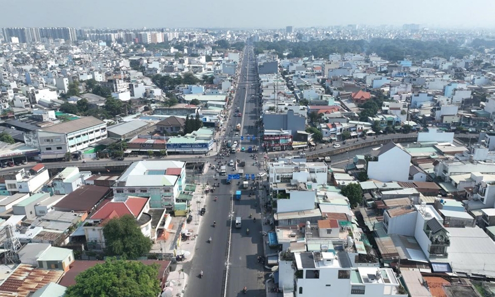 Thành phố Hồ Chí Minh: Diện mạo đường Tân Kỳ Tân Quý mở rộng 30m vừa thông xe